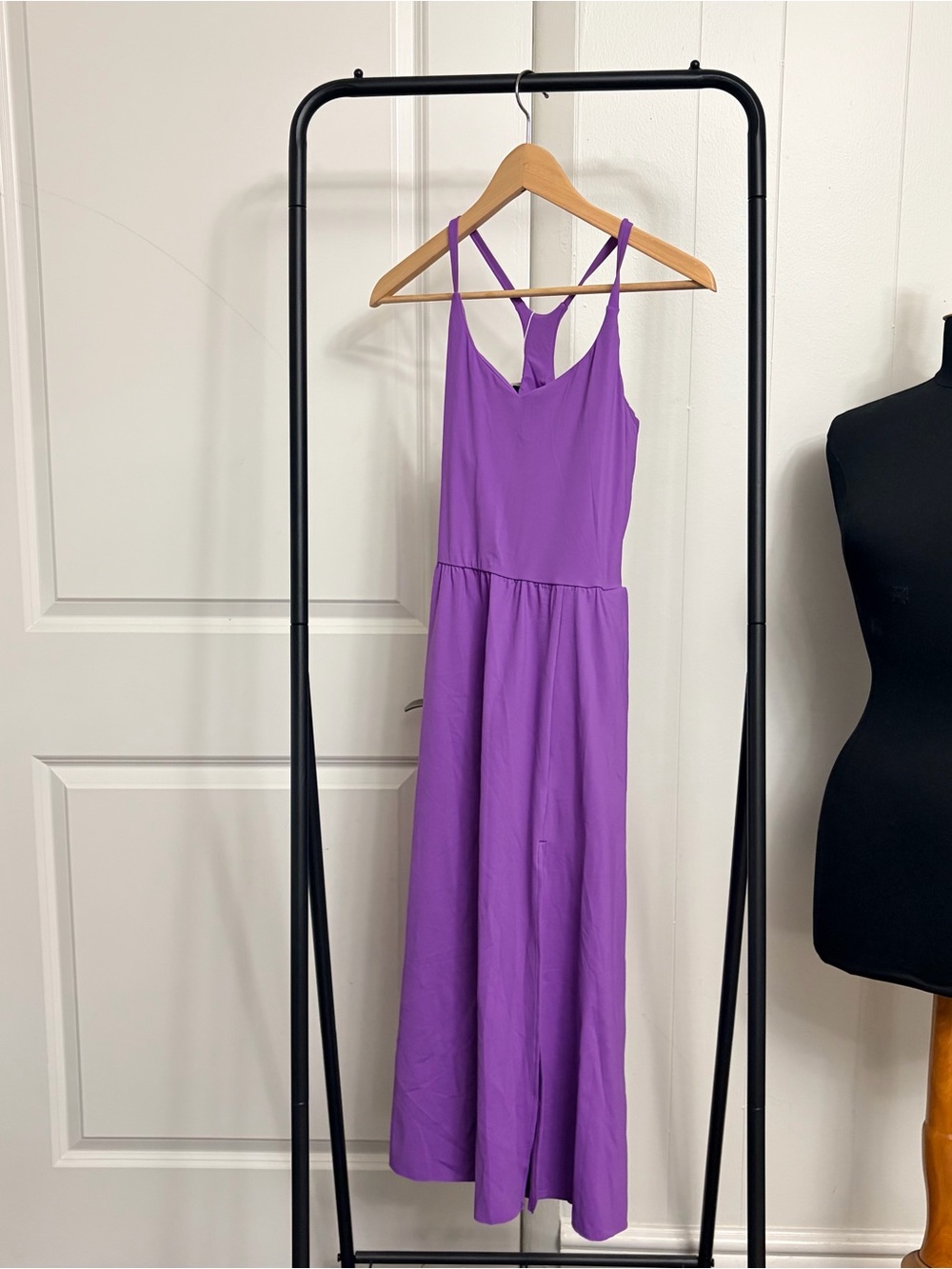 New Halara Softly Zero Airy Midi Chill Dress La Land size SMALL